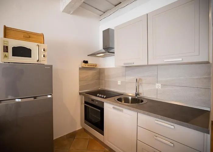 Апартаменты Sidro